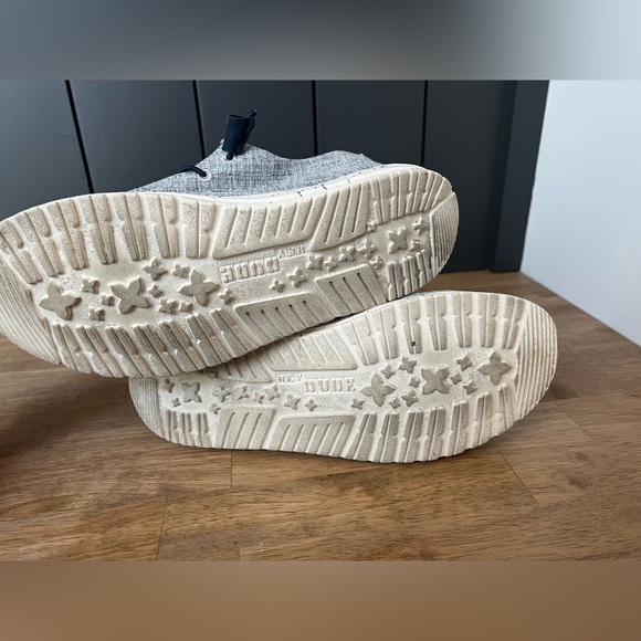 Women's Hey Dude Shoes - Wendy Slip-On - Picture 6 of 8